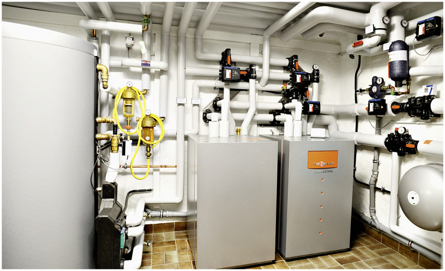 Wärmepumpe mit Hydraulikspeicher im Altbau.