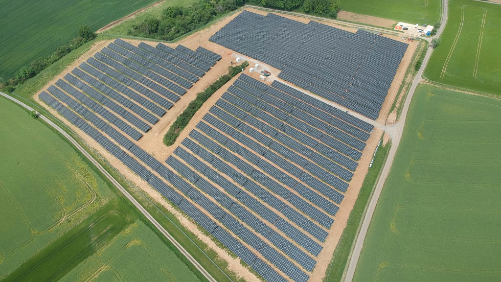 MVV und Juwi nehmen Solarpark Osterburken in Betrieb