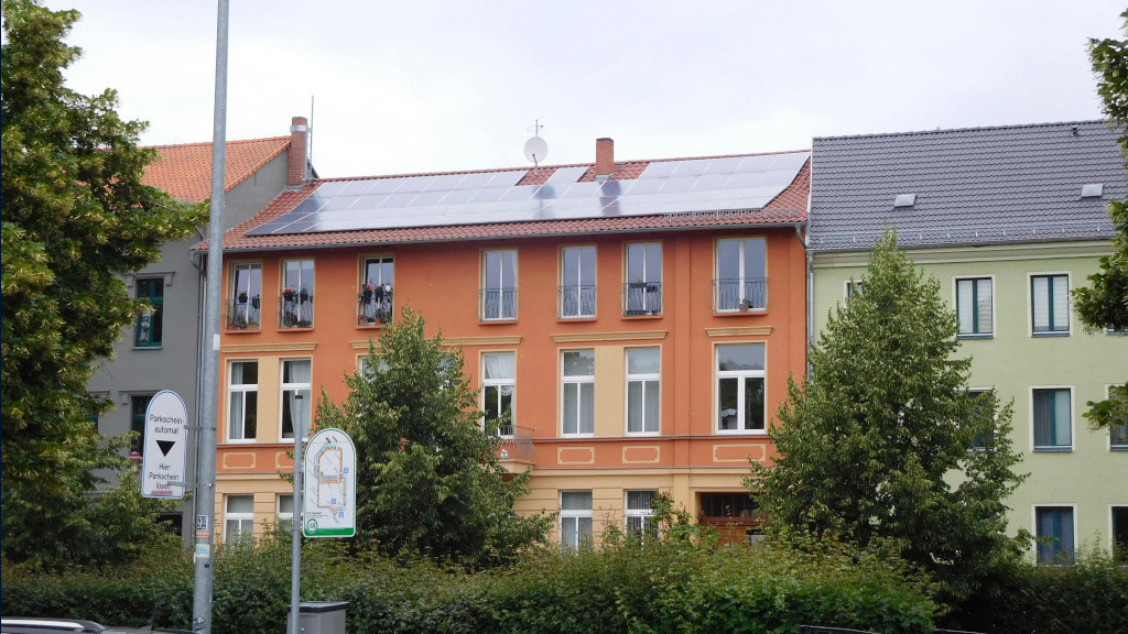 Winterthur baut Solaranlagen auf sieben städtischen Immobilien