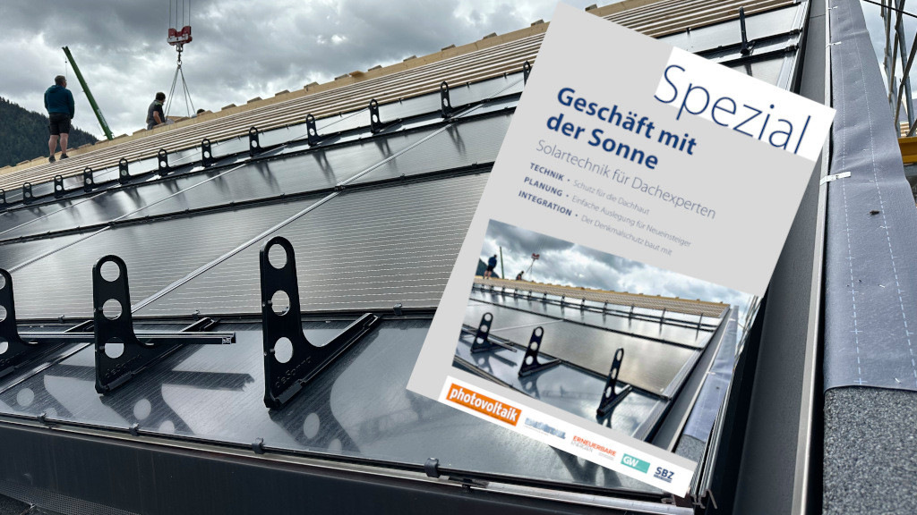 Solartechnik für Dachexperten: Unser Spezial steht zum Download bereit