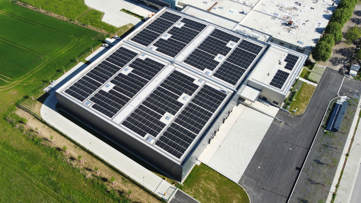 © Wirsol Diese Anlage auf dem Dach der Firma Klocke Verpackungs-Service in Weingarten leistet 600 Kilowatt. Mehr als 90 Prozent des Stroms werden im Unternehmen verbraucht.