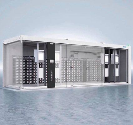 © Foto: Denios Die Containerlösung Power Safe minimiert die Brandrisiken von leistungsstarken Lithiumspeichern und vereinfacht die Montage.