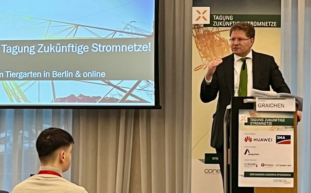 © Niels H. Petersen Ex-Staatssekretär Patrick Graichen sprach 2023 auf der Tagung Zukünftige Stromnetze in Berlin, nun arbeitet er für den ukrainischen Energiekonzern Ukrenergo.