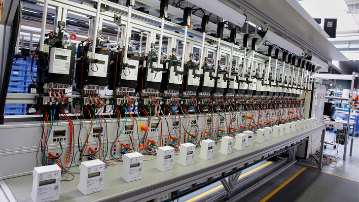 © EMH Metering Ab 2025 sollen die Smart Meter ausgerollt werden, viele Verbrauchen haben die Geräte jedoch noch nicht.