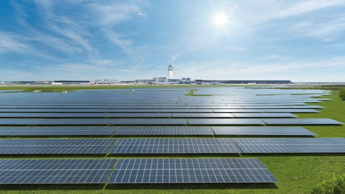 © Flughafen Wien AG Die Betreiber von großen Solaranlagen müssen in Zukunft noch mehr ihrer Erlöse abführen.