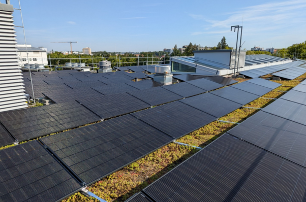© Fraunhofer IMWS Das neue Online-Tool ermöglicht eine bessere Lastgangdeckung von gewerblichen Photovoltaikanlagen in Sachsen-Anhalt.