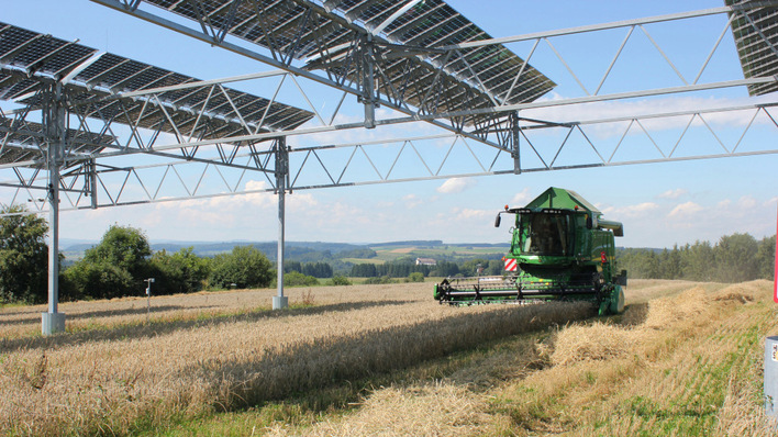 © Fraunhofer ISE Brüssel sieht die Agri-PV vor allem als zusätzliche Einnahmequelle für die Landwirte.