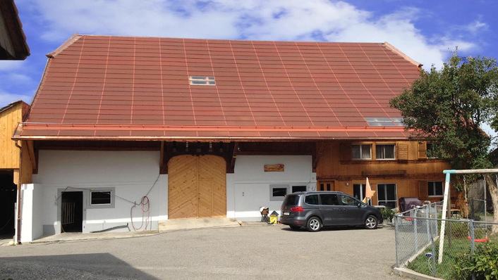 © CSEM Wenn das Ortsbild geschützt werden soll, dürfen die Solaranlagen die Ästhetik so wenig wie möglich beeinflussen. Ein konkretes Verbot muss aber gut begründet werden.