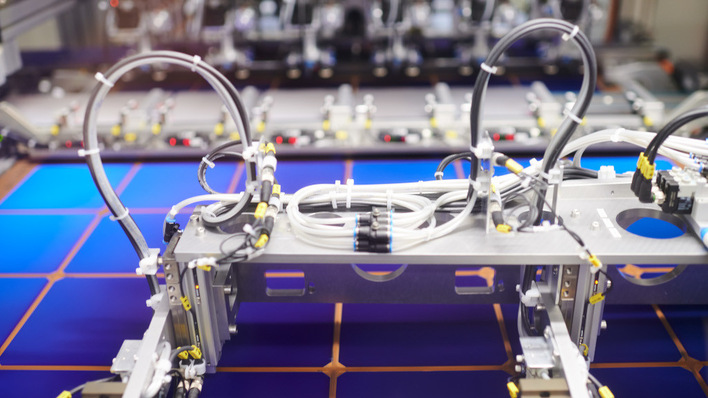 © Mexer Burger Nachdem das Modulwerk in Freiberg schon geschlossen wurde, steht jetzt auch die Zellfertigung in Thalheim still.