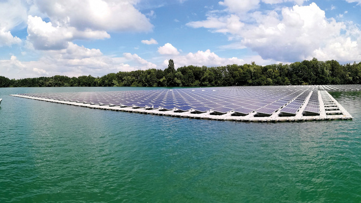 © Fraunhofer ISE Es sind vor allem solche Anlagen auf bestehenden oder ehemaligen Industriegewässern, die die Floating-PV zu einer nachhaltigen Lösung machen.